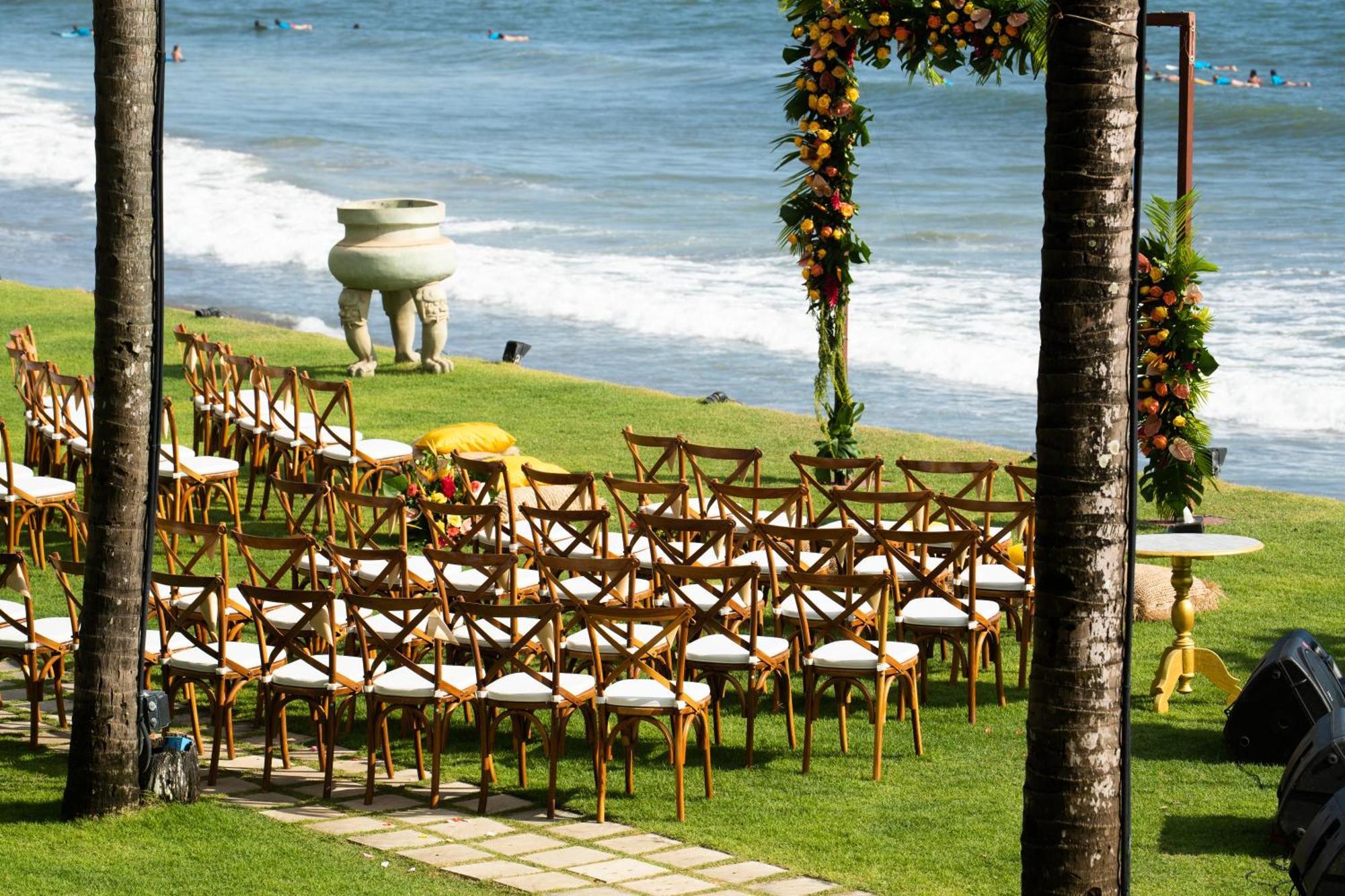 Morabito Art Villa Canggu Buitenkant foto