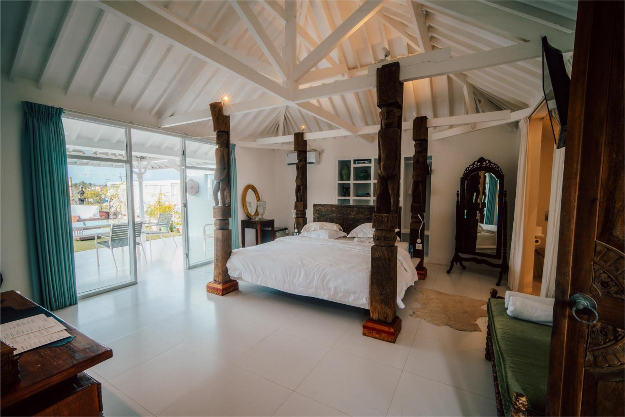 Morabito Art Villa Canggu Buitenkant foto