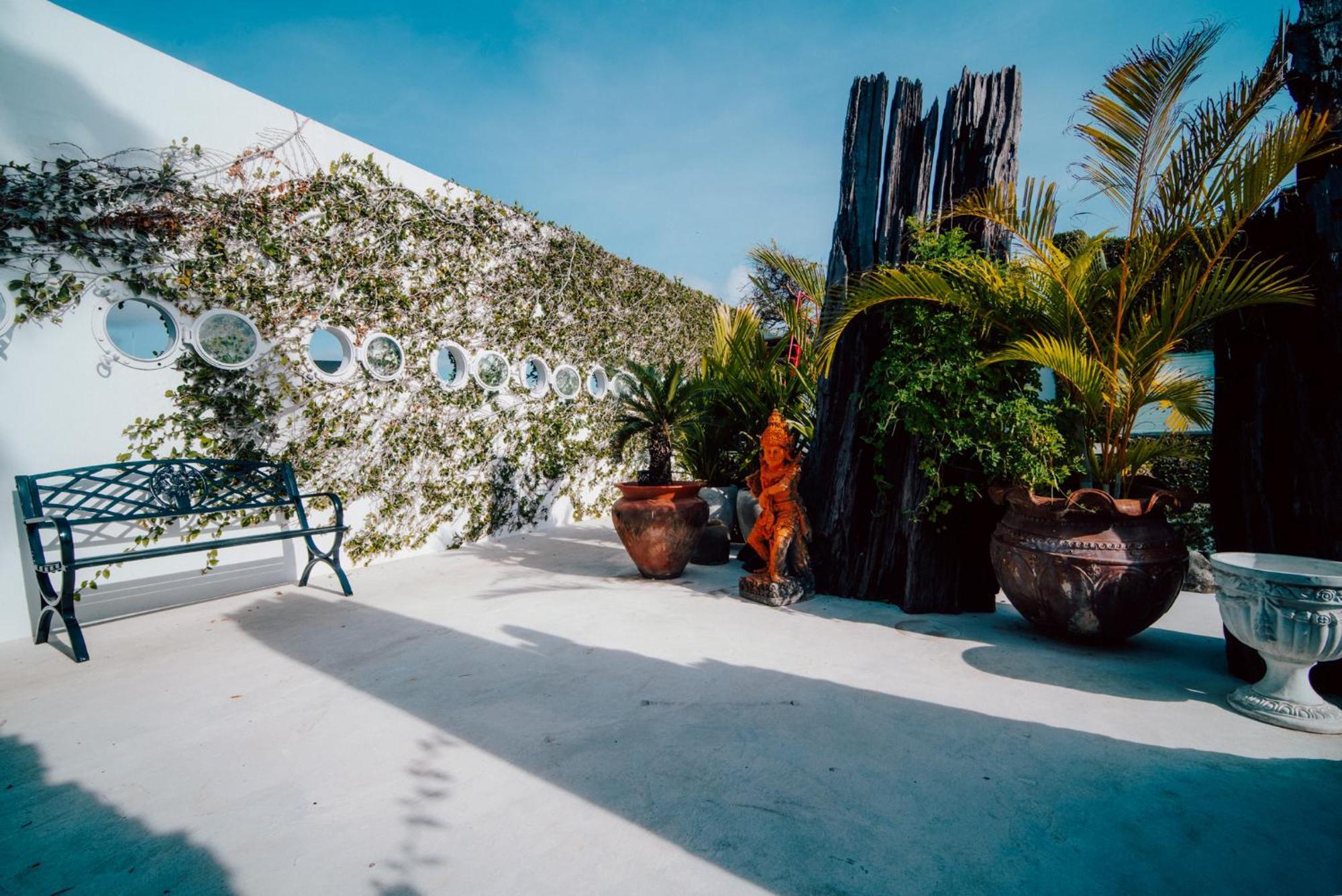Morabito Art Villa Canggu Buitenkant foto